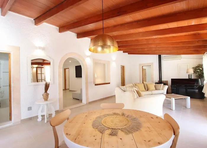 Dom wakacyjny Relax Just Outside Recently Renovated By Renthousing Pollensa