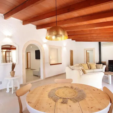 Dom wakacyjny Relax Just Outside Recently Renovated By Renthousing Pollensa